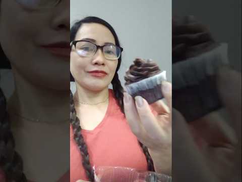 ONE BITE DESSERT# #everyone #mukbang #shortsfeed #cupcake #onebite #bigmouth