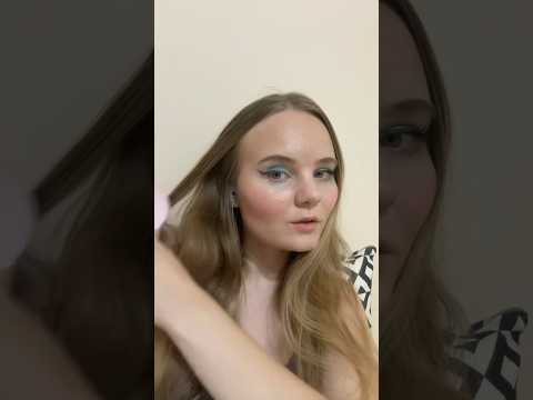 ASMR brushing my pretty long hair