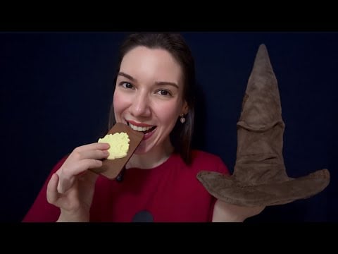 ASMR de PÁSCOA 🍫 Com o CHAPÉU SELETOR  de HARRY POTTER ⚡️😻♥️ ELE FALA DE VERDADE!