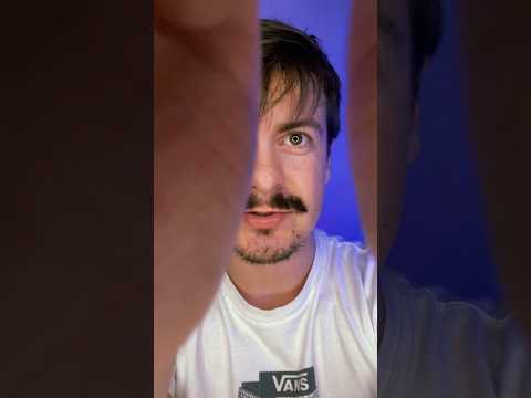 Scratching your head #asmr #asmrshorts #shorts #raeasmr #visualasmr #visualtriggers #upclosewhispers