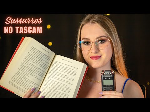 ASMR BINAURAL | LEITURA COM SONS DE FOGUEIRA | SUSSURROS NO TASCAM | READING IN PORTUGUESE