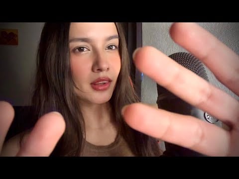 ASMR/ DÉJAME TOCARTE LA CARITA 😘👈❤️