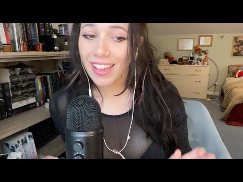 ASMR | Mic Swirling & Fabric Scratching