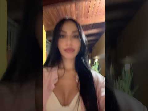 Body Triggers ASMR #asmr #asmrfastandaggressive #asmrfabricsounds #asmrtapping