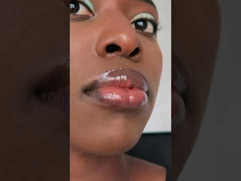 Plumpy Glossy Lip Combo #lipgloss #makeup #shorts