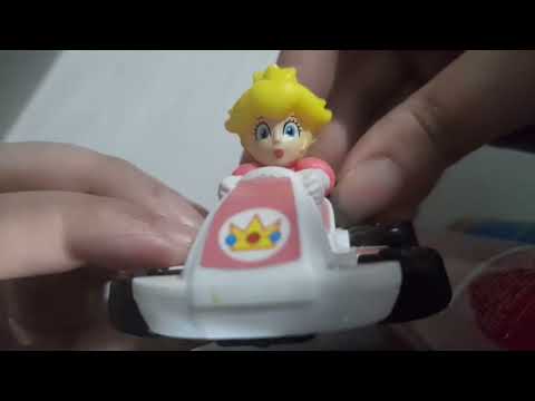asmr caseiro- tapping em brinquedos do mac/ sons de boca #asmr