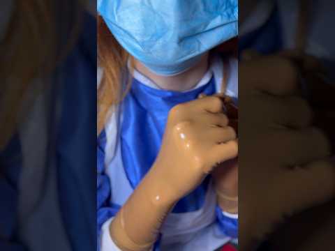 Snapping gloves for a dental check up #glovesounds #latexgloves #gloves #asmr