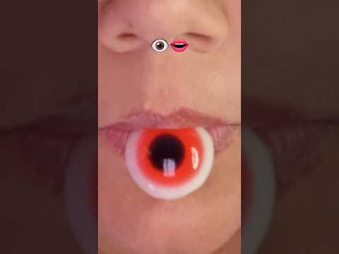 comendo um olho 👁️ #asmr #mukbang #asmreating #asmreatingsounds #asmreatingmarshmallows