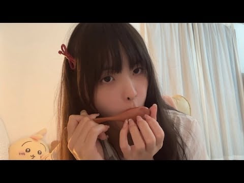ASMR Tapping for relaxation with MieMie ASMR