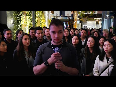 ASMR au milieu d’une foule 😳