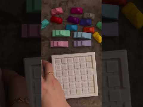 A game of Traffic Jam / Rush hour #asmr #whispers #puzzle #satisfying #asmrvideo #asmrsounds