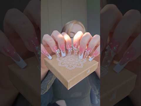 #asmrtapping