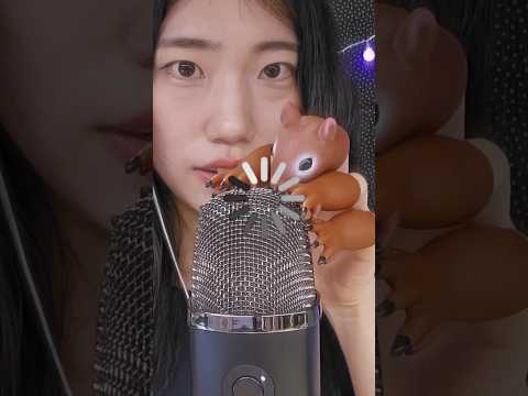 Lag..ging and Lo..ading... #asmr #asmrsounds #asmrshorts #asmrtriggers