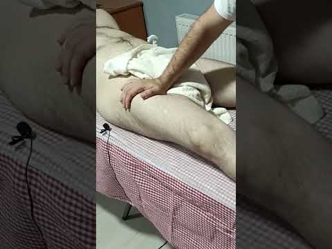 Turkish massage that relieves stress in the front thighs #satisfying #relaxing #asmr #short #massage