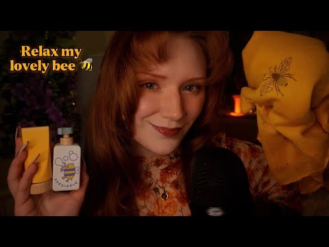 ASMR🍯Wooden Skincare🧖Clicky whisper, Face tracing, Mouth sounds, Layered sounds 🥰