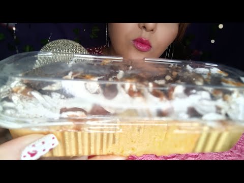 ASMR Comiendo postre de tres leches