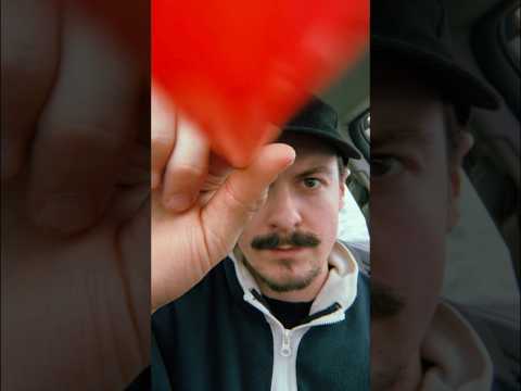 Up close visual ASMR with a straw #asmr #raeasmr #visualasmr #upclose #asmrtriggers