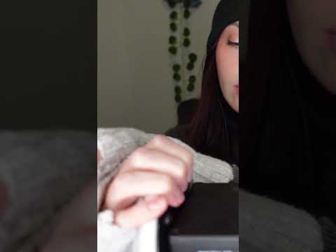 Glove scratching and ear massage #asmr #asmrshorts #micscratching #asmrearmassage #3dio