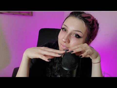 ASMR Crinkly Plastic Wrap on Mic 🎤