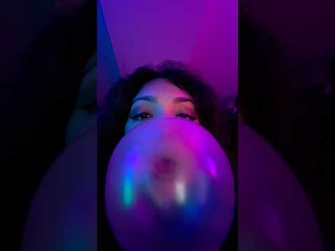 BIG BUBBLE ASMR | blowing a big QUENCH gum bubble noises #bubblegum #bubblemaker