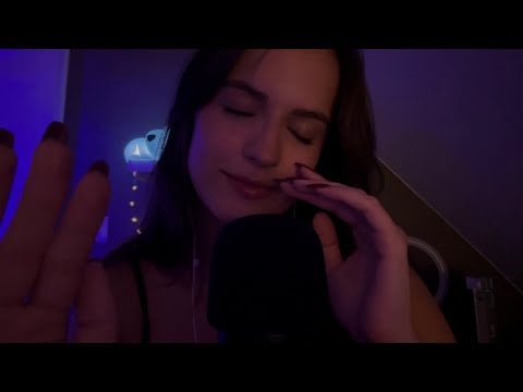 ASMR (dark) - mouth sounds, visuel slow