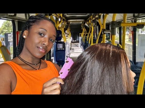 ASMR PIOLHO - TIRANDO PIOLHO DO SEU CABELO NO TRASPORTE PÚBLICO (Sussurros  para dormir 😴) 