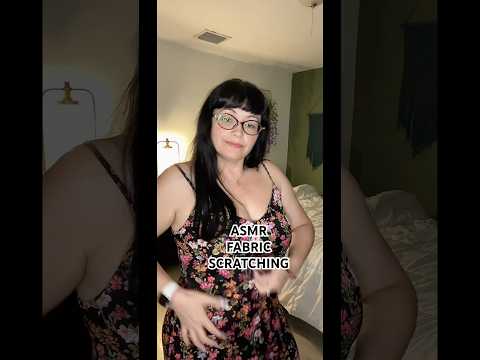 #asmr #asmrsounds #scratching #fabricsounds @aramoonasmr1111