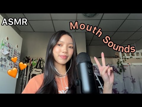 ASMR|Mouth Sounds + Hand Movements