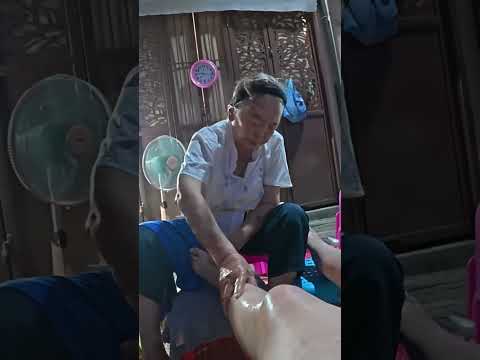 MASAJE DE PIES exprés en bazar tailandés de Chiang Mai #thaimassage #relax #feet #short