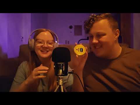Poikaystävä kokeilee ASMR:ää | Editoimaton video | ASMR SUOMI
