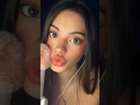 ASMR besitos (kisses) #asmr #mouthwhisper #asmrbesitos #dormir #visualtingle #asmrmouthsounds