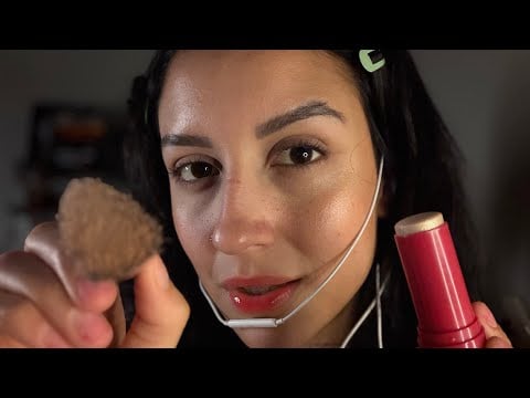 Asmr: Amiga fazendo a sua maquiagem e conversando com você! 