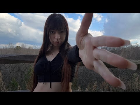 ASMR Visual Triggers - Hand Movements & Sky Tracing