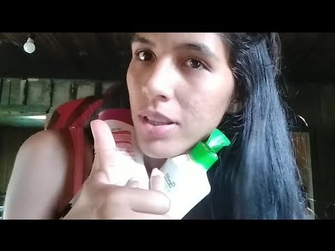 ASMR" RESPONDENDO PERGUNTAS DE VOCÊS + CREMES NAS MÃOS