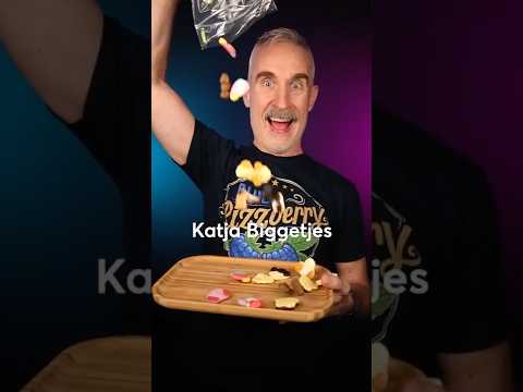 Trying Percy Pigs or Katja Biggetjes #asmrcandy #candyasmr