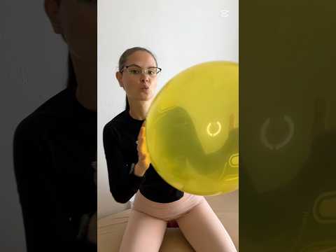 Blowing and playing with Yellow Balloon… 💛🤭 #asmr #balloon #ballongame #funny