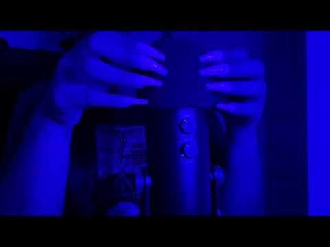 ASMR Fast and Aggressive Mic Scratching & Some Tapping with Foam Mic Cover (No Talking)