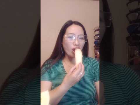 CRUNCHY GOLDEN HAMI MELON#food mukbang #shortsfeed #everyone
