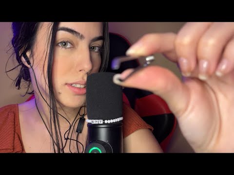 ASMR- tirando suas energias negativas