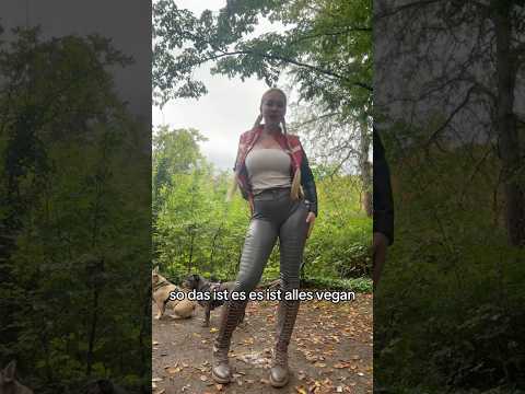 Was sagst du denn zu meinem veganen Outfit? 😇