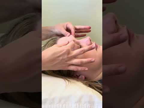 ASMR Eyebrow Massage Real Person #relaxing #facemassage #eyebrowmassage #facial #relaxingmassage