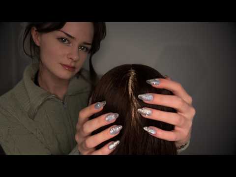 chalant friend scratches your scalp [ASMR]
