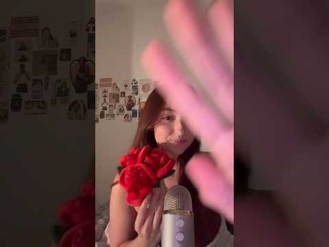 asmr fabric scratching & whisper