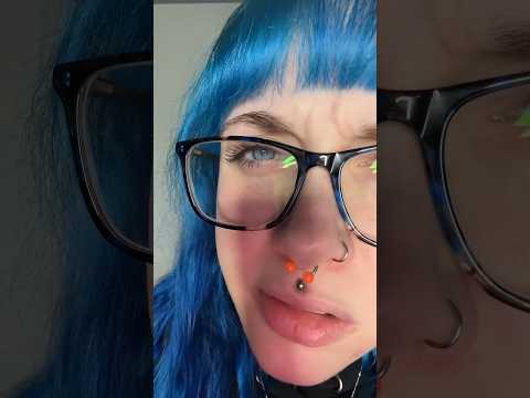 ASMR… what is THAT!? 🤨full on ✅⏰ #asmrtapping #asmr #gumchewing #shorts