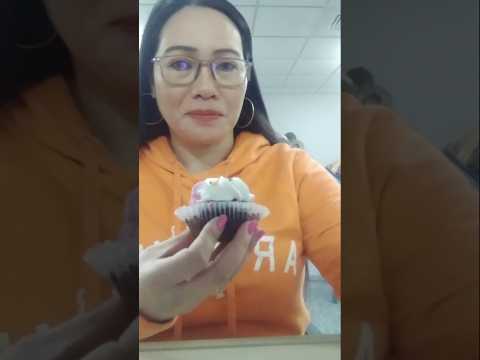 ONE BITE #shortsfeed #viralshort #viralvideo #mukbang #cupcake #cake #subscribers #asmr