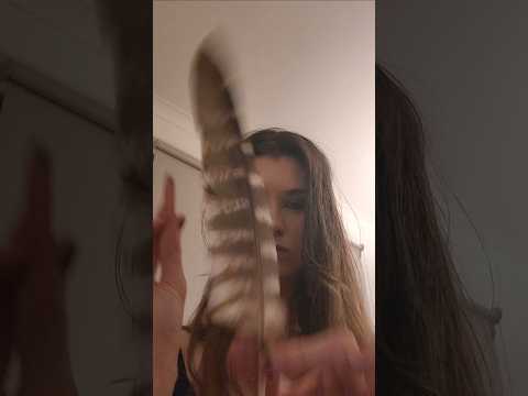 feather or tweezers #asmr #asmrsounds 🪶 #munasmr #fyp #beefingwithmychickwhileiminjail #foryoupage