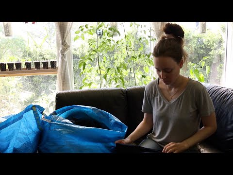 ASMR FOLDING CLOTHES (No Talking)