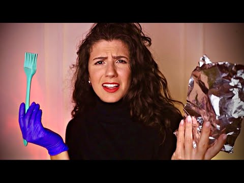 ASMR | CABELEIREIRA RUDE FAZ LUZES E PROGRESSIVA NO SEU CABELO