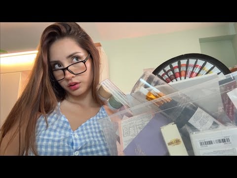ASMR CHICA TE ENSEÑA SUS MATERIALES DE ARTE 🎨❤️ 
