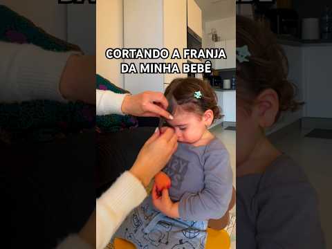 Cortando a franja da minha bebê #cortandoocabeloemcasa #cortandocabelo #bebe
